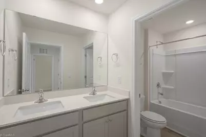 125 Linden Drive, Thomasville, NC 27360 - Photo 23