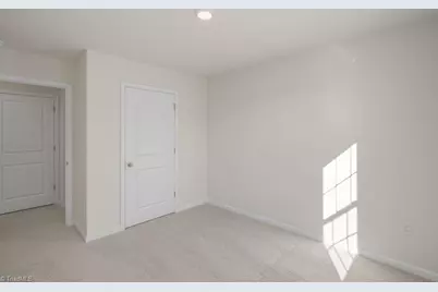 125 Linden Drive, Thomasville, NC 27360 - Photo 27