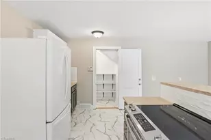 2850 Konnoak Dr, Winston-Salem, NC 27127 - Photo 11