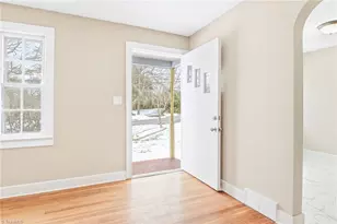 2850 Konnoak Dr, Winston-Salem, NC 27127 - Photo 3