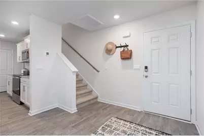 107 Beechwood Circle, Thomasville, NC 27360 - Photo 3