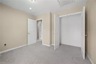 3800 Thornaby Cir, Winston-Salem, NC 27107 - Photo 27
