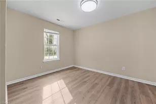 3800 Thornaby Cir, Winston-Salem, NC 27107 - Photo 11