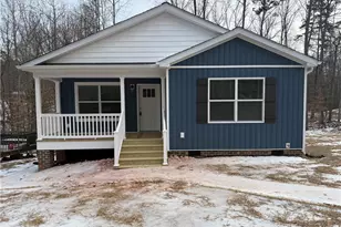 367 Woodhaven Shores Dr, Lexington, NC 27292 - Photo 1