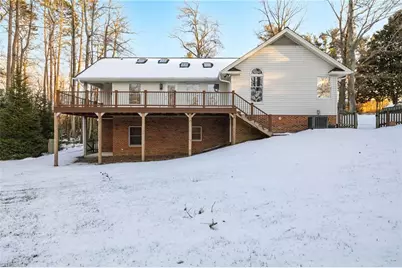 1805 Lynwood Drive, Greensboro, NC 27406 - Photo 37