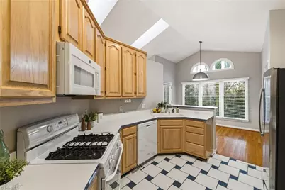 1805 Lynwood Drive, Greensboro, NC 27406 - Photo 19