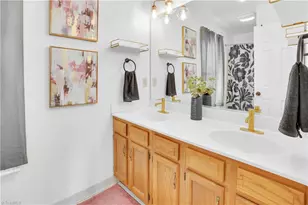 966 Chatfield Dr, Jamestown, NC 27282 - Photo 17