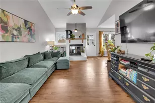 966 Chatfield Dr, Jamestown, NC 27282 - Photo 5