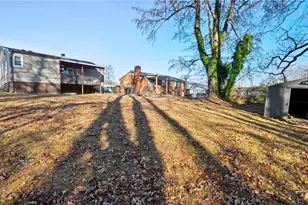 2007 Lynette Dr, Greensboro, NC 27403 - Photo 15