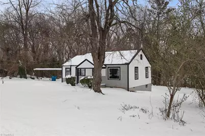 398 Salisbury Street E, Denton, NC 27239 - Photo 3