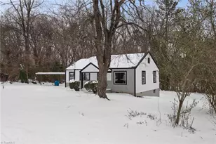 398 Salisbury Street E, Denton, NC 27239 - Photo 3