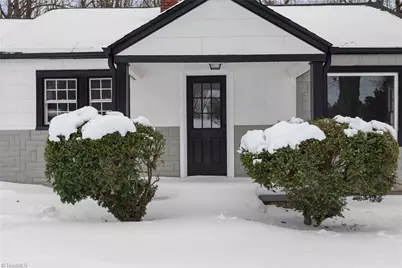 398 Salisbury Street E, Denton, NC 27239 - Photo 1