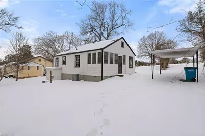 398 Salisbury Street E, Denton, NC 27239 - Photo 25