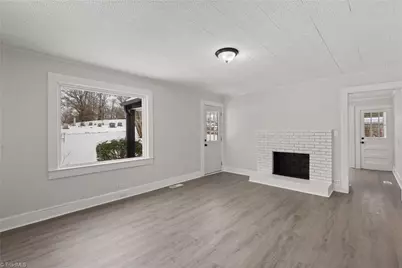 398 Salisbury Street E, Denton, NC 27239 - Photo 5