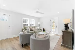 1104 Grove Ln, Graham, NC 27253 - Photo 5