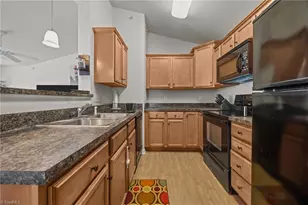 1625 Cherry Blossom Ln, Winston-Salem, NC 27127 - Photo 11