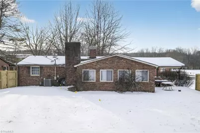 612 School Street, Walnut Cove, NC 27052 - Photo 3