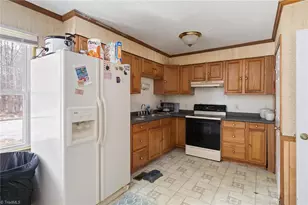 418 Richmond Rd, Mebane, NC 27302 - Photo 5