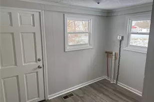 108 Broad St, Thomasville, NC 27360 - Photo 9