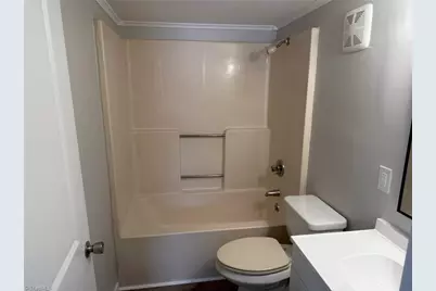 108 Broad Street, Thomasville, NC 27360 - Photo 5