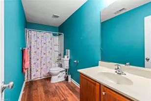 805 Forest Crest Dr, Greensboro, NC 27406 - Photo 15