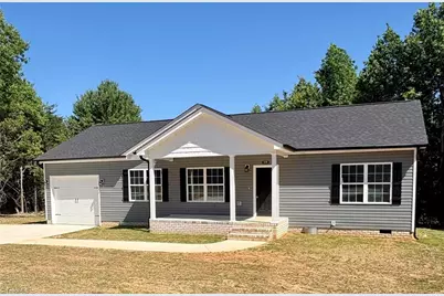 576 Twain Drive, Asheboro, NC 27203 - Photo 1