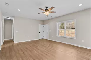 576 Twain Dr, Asheboro, NC 27203 - Photo 5