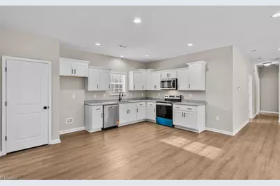 576 Twain Drive, Asheboro, NC 27203 - Photo 7