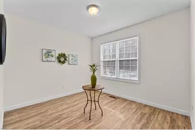 490 W Dameron Avenue, Liberty, NC 27298 - Photo 7