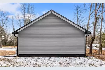 490 W Dameron Avenue, Liberty, NC 27298 - Photo 31