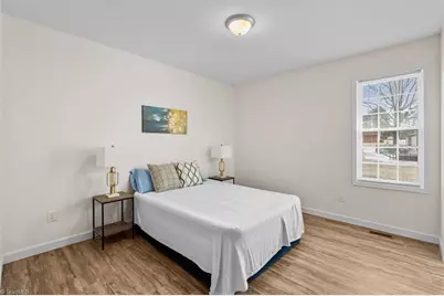 490 W Dameron Avenue, Liberty, NC 27298 - Photo 17