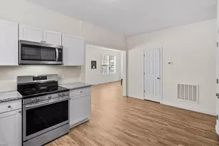 490 W Dameron Ave, Liberty, NC 27298 - Photo 15