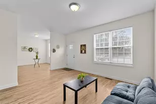 490 W Dameron Ave, Liberty, NC 27298 - Photo 5