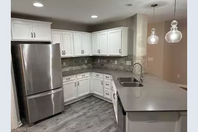 3815 Copperfield Court, High Point, NC 27265 - Photo 9