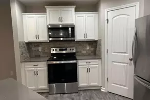 3815 Copperfield Ct, High Point, NC 27265 - Photo 7