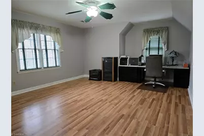 3405 Peninsula Drive, Jamestown, NC 27282 - Photo 33