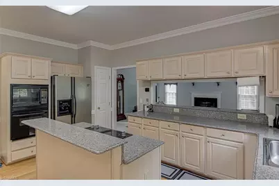 3405 Peninsula Drive, Jamestown, NC 27282 - Photo 11