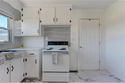 3109 Vance Street Extension, Reidsville, NC 27320 - Photo 13
