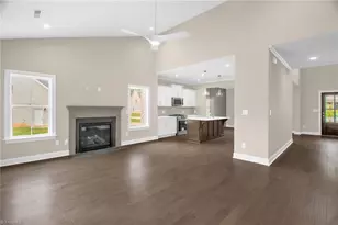 811 Gibb St, Winston-Salem, NC 27106 - Photo 13