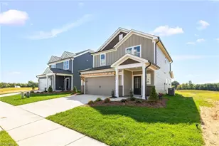 1713 Creekline Dr, Kernersville, NC 27284 - Photo 3