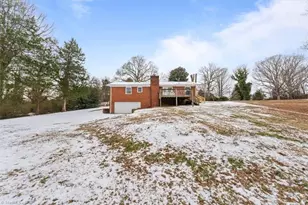 9180 River Mill Rd, Randleman, NC 27317 - Photo 7