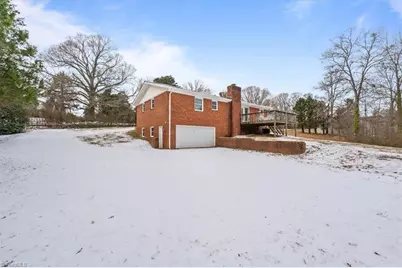 9180 River Mill Road, Randleman, NC 27317 - Photo 5