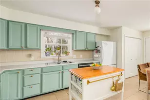 1321 Waybridge Ln, Winston-Salem, NC 27103 - Photo 11