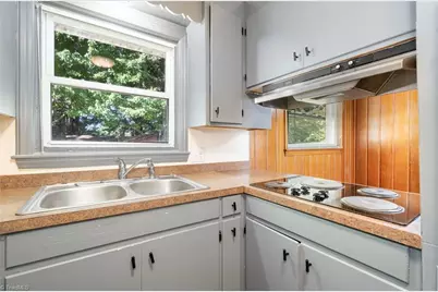 218 Joyce Street, Madison, NC 27025 - Photo 17