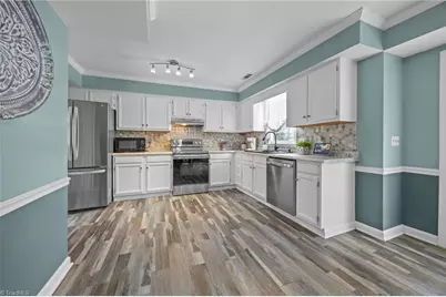 6021 Stone Bluff Drive, Clemmons, NC 27012 - Photo 3