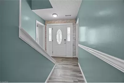 6021 Stone Bluff Drive, Clemmons, NC 27012 - Photo 7