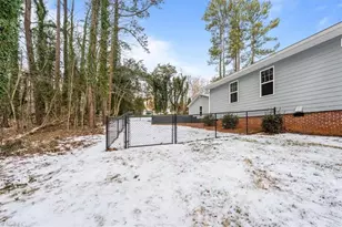 707 Lakewood Dr, Siler City, NC 27344 - Photo 5
