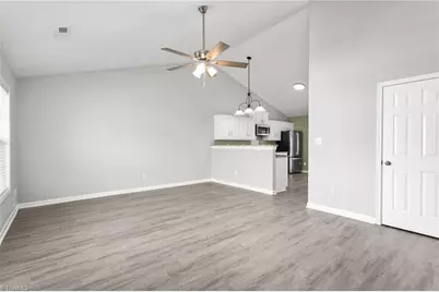 1210 Saint Regis Drive #8, Burlington, NC 27217 - Photo 5