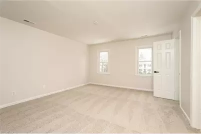 706 Edinburgh Court, Burlington, NC 27215 - Photo 11