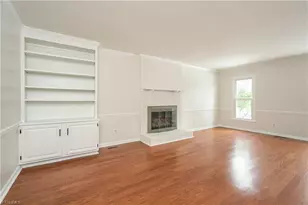 706 Edinburgh Ct, Burlington, NC 27215 - Photo 3